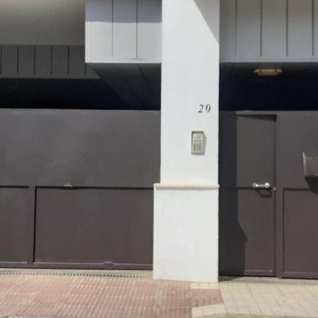 Apartamento Con Terraza A 5 Min Playa Rincon de la Victoria Exterior photo